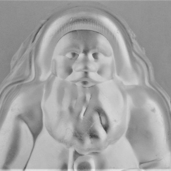 Nordic Ware 2 Pc Aluminum Santa Claus Mold New - Picture 4 of 8